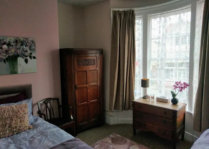 Guest house Heavenly Outlook Scarborough